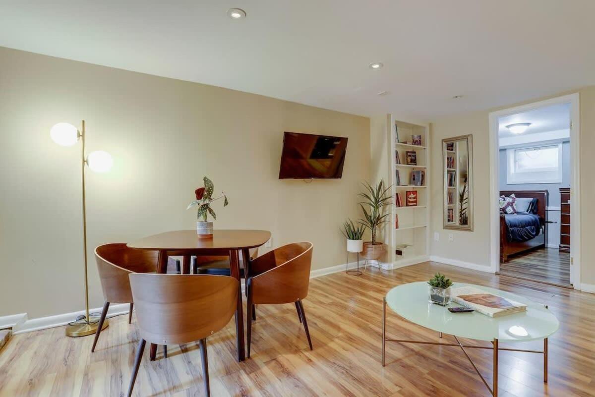 Beautiful 2 Bedroom Across From The House Of Representatives Lejlighed *