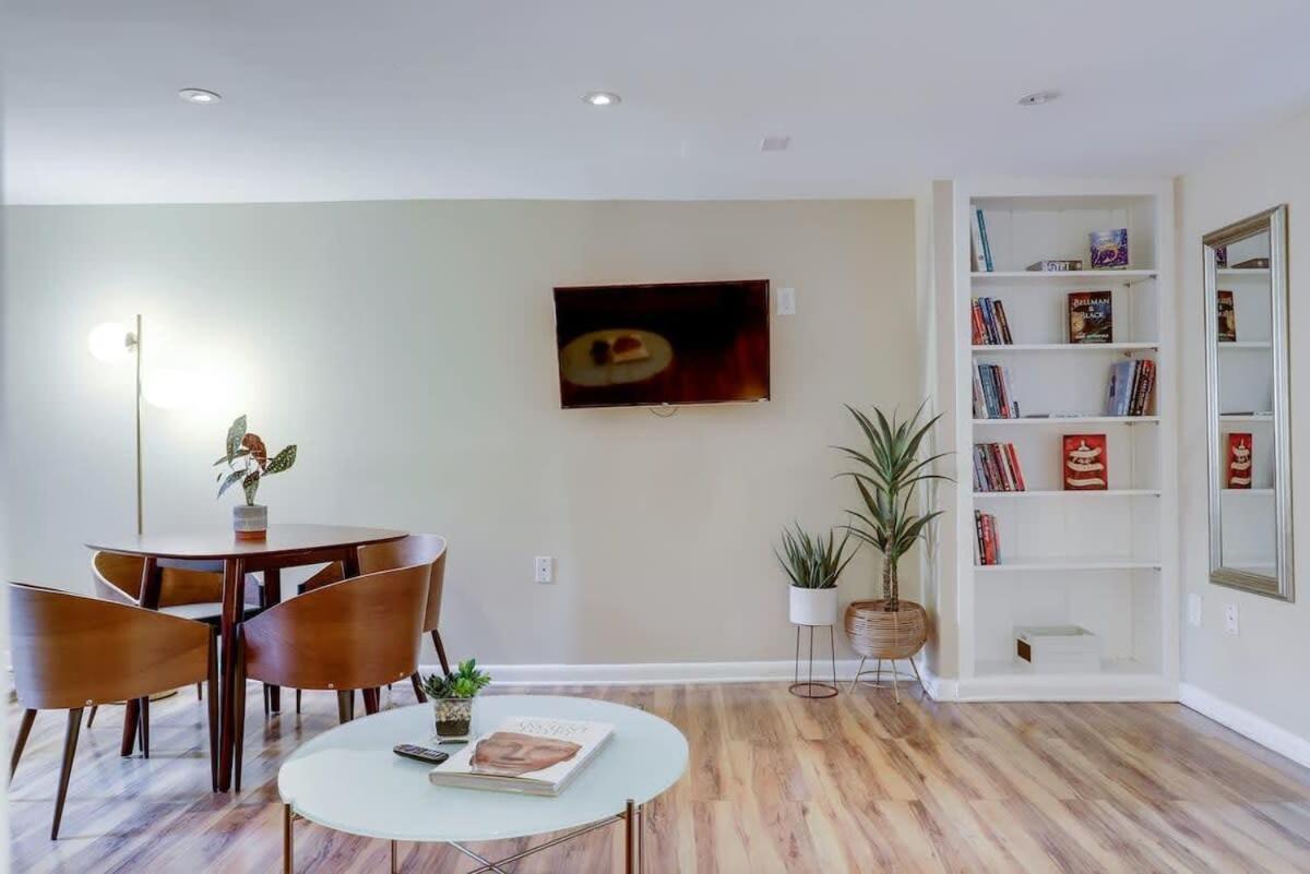 Beautiful 2 Bedroom Across From The House Of Representatives Lejlighed Washington