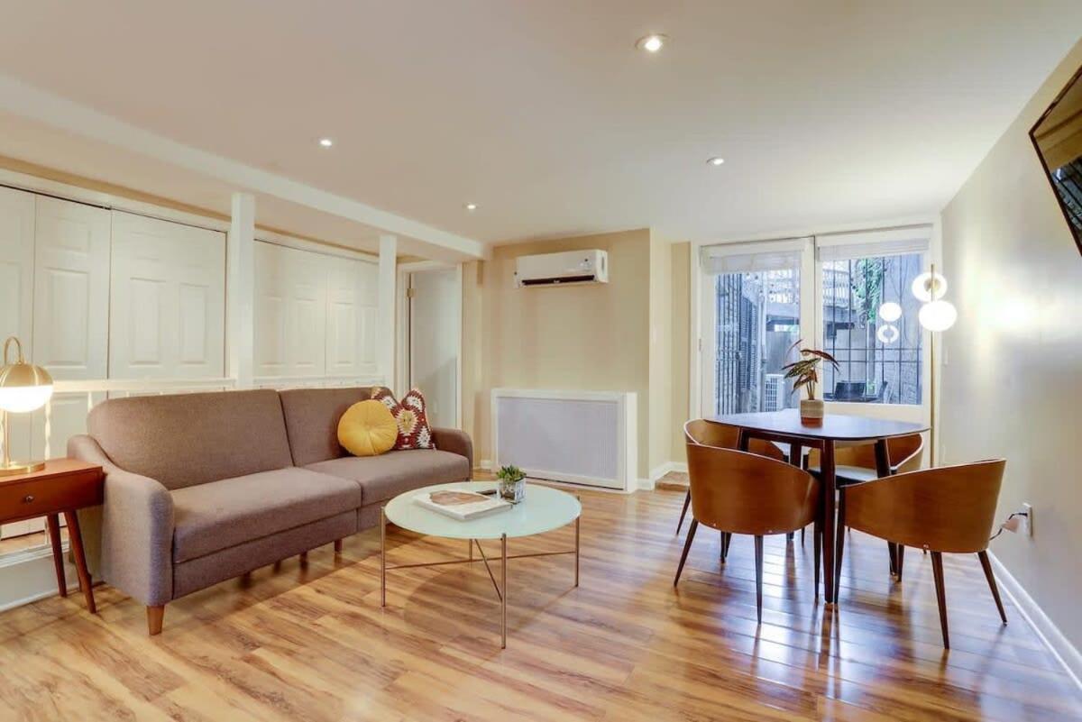 Beautiful 2 Bedroom Across From The House Of Representatives Lejlighed *